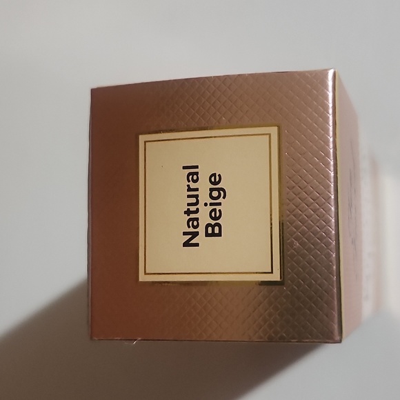 TOO FACED Natural Beige Born This Way Healthy Glow - Picture 10 of 11
